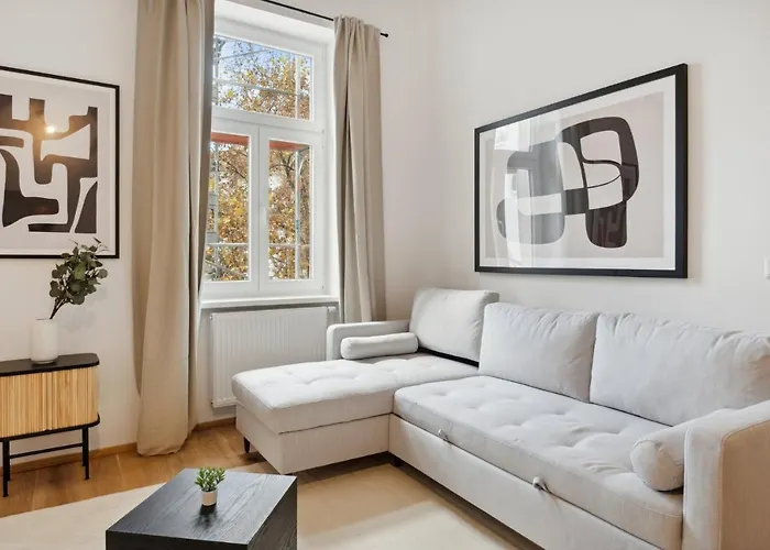 Center Designer Modern וינה