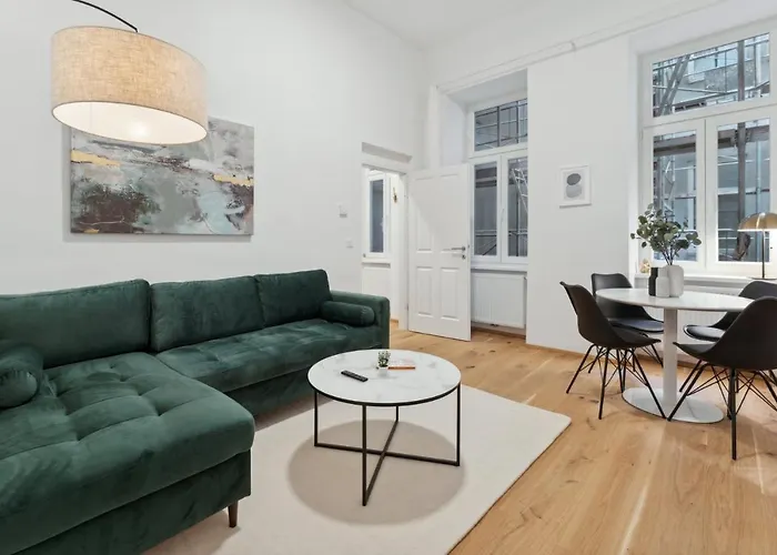 דירה Center Designer Modern
