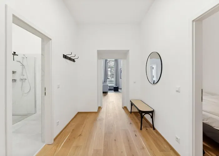 Center Designer Modern דירה